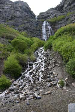 Bridal Veil Falls - Utah Outdoor Activities