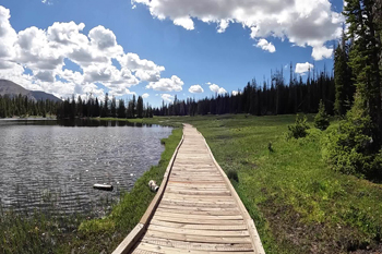 Hiking the Mirror Lake Shoreline Trail